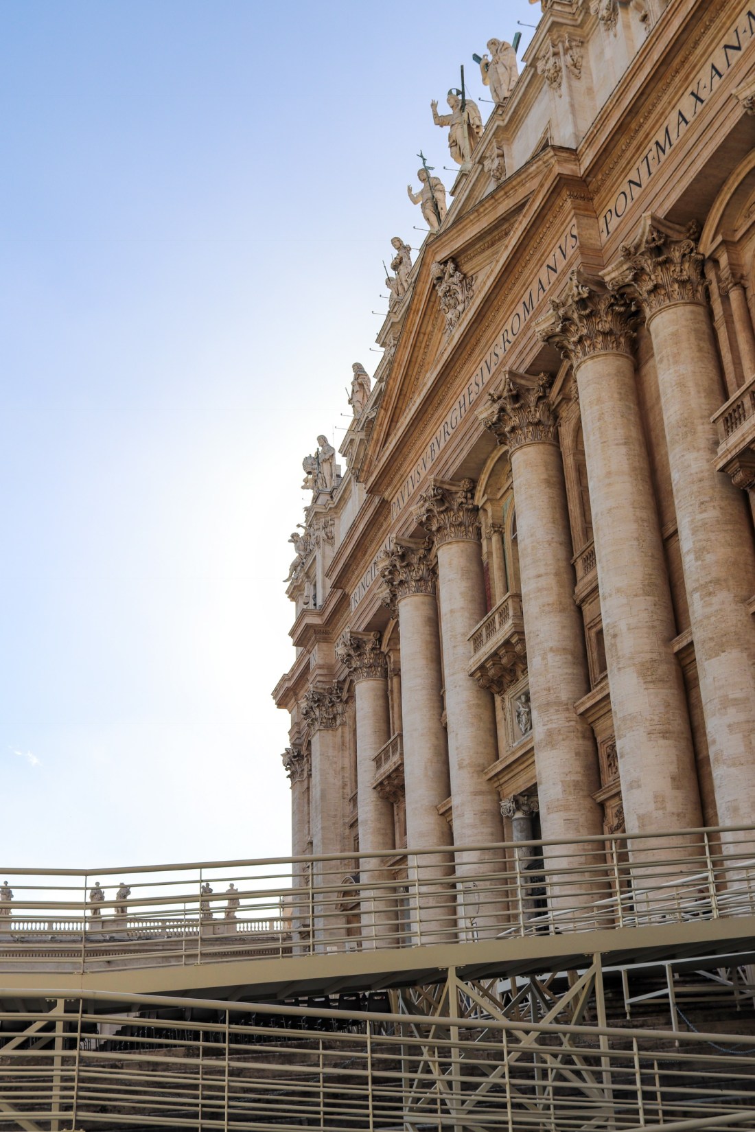 vatican eos200d efs24mm pancake