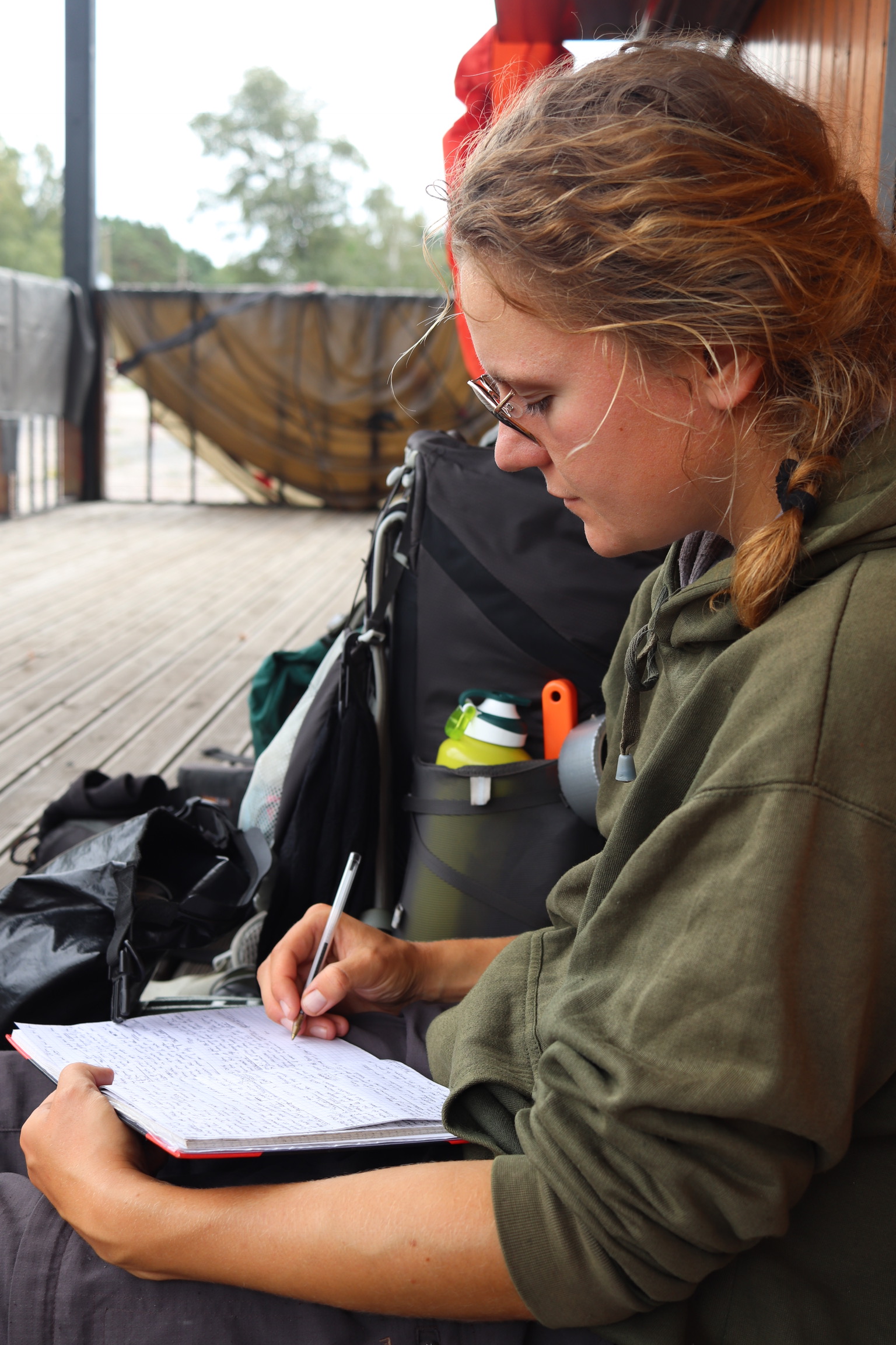 0BE3D3CC-B775-4658-AE59-5791F162F804